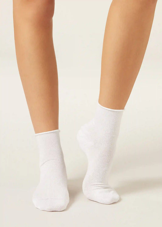 Cuffless Short Linen Socks